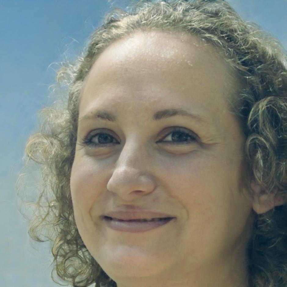 Айлин Йылмаз